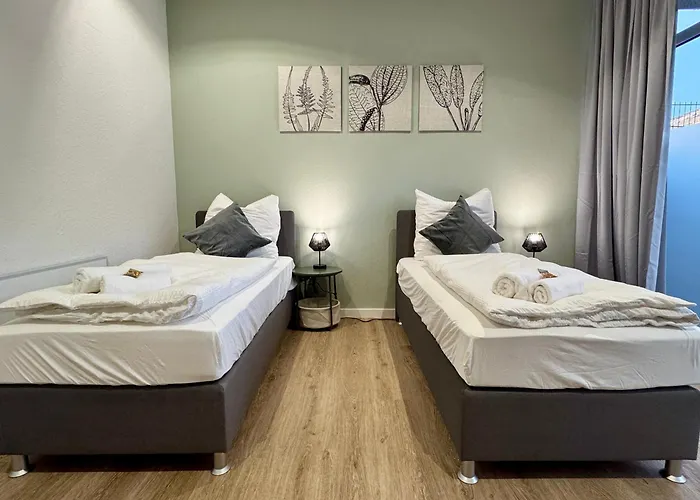 Modern Und Kinderfreundlich, 3km Zu Messe, Airport Koeln-bonn * Köln