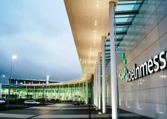 Modern Und Kinderfreundlich, 3km Zu Messe, Airport Koeln-bonn Daire