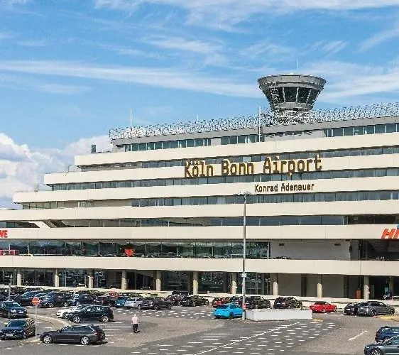 Daire Modern Und Kinderfreundlich, 3km Zu Messe, Airport Koeln-bonn *