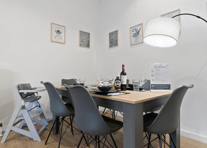 Modern Und Kinderfreundlich, 3km Zu Messe, Airport Koeln-bonn