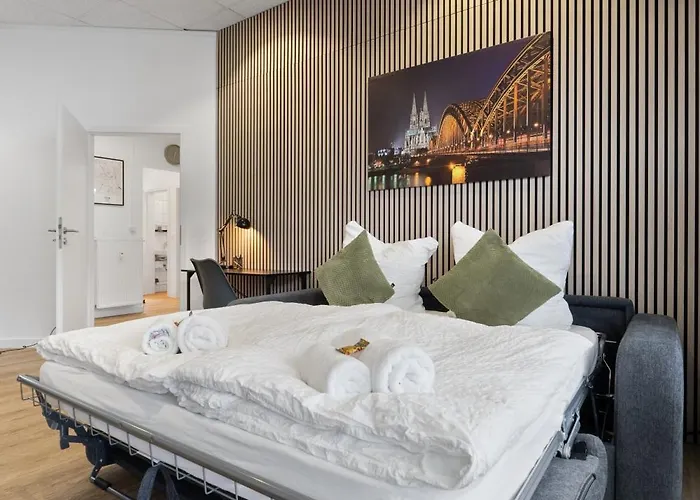 Modern Und Kinderfreundlich, 3km Zu Messe, Airport Koeln-bonn