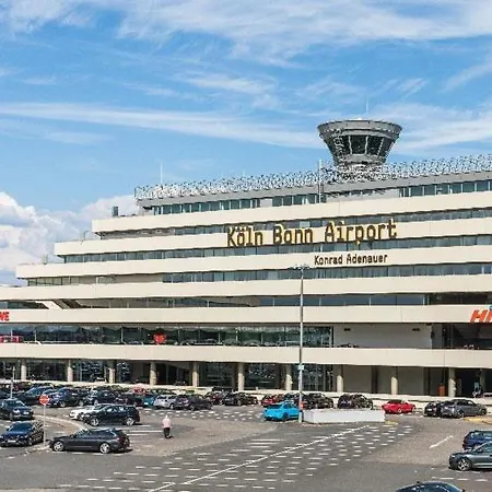 Apartmán Modern Und Kinderfreundlich, 3km Zu Messe, Airport Koeln-bonn *